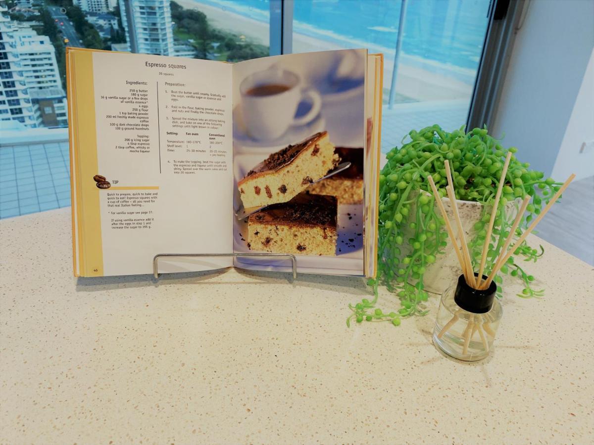 Air On Broadbeach - Stunning Ocean Views! Gold Coast Esterno foto