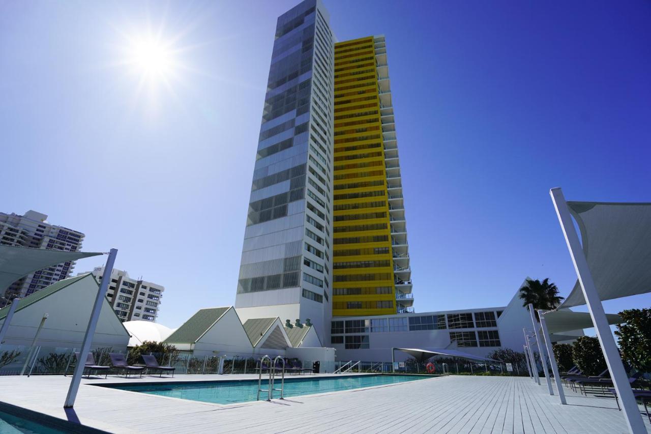 Air On Broadbeach - Stunning Ocean Views! Gold Coast Esterno foto