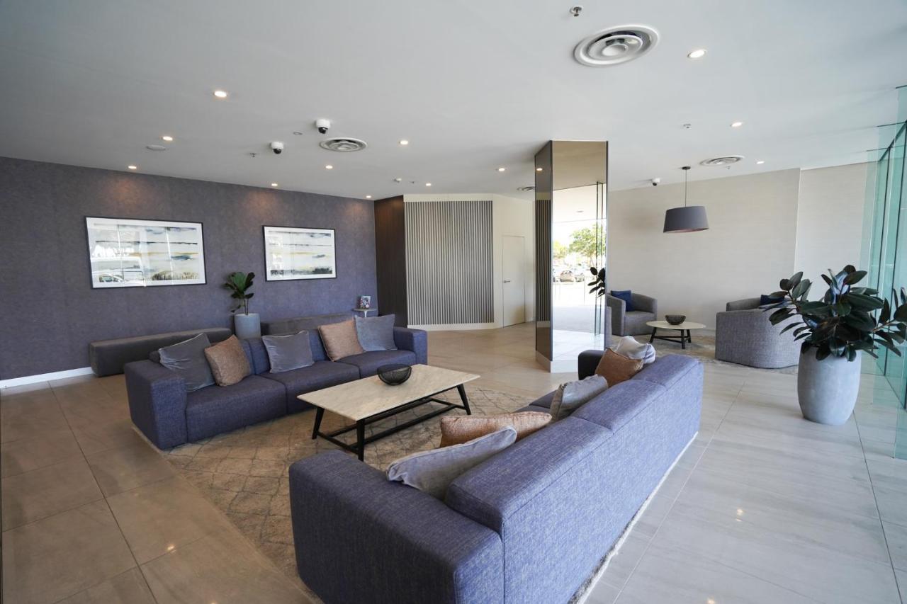 Air On Broadbeach - Stunning Ocean Views! Gold Coast Esterno foto