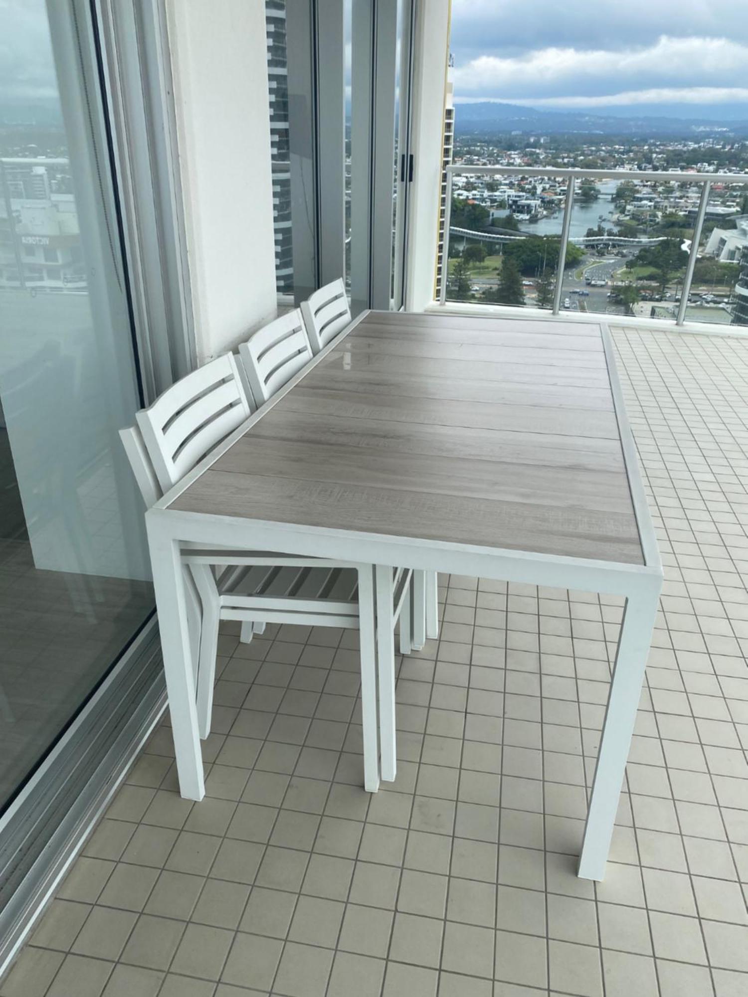 Air On Broadbeach - Stunning Ocean Views! Gold Coast Esterno foto