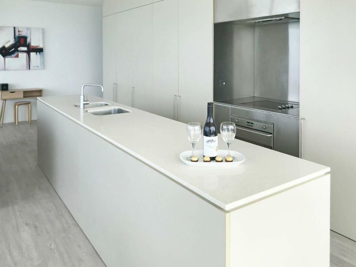 Air On Broadbeach - Stunning Ocean Views! Gold Coast Esterno foto